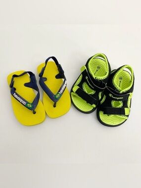 ▪️Champion Infant Strap Sandals & Havaianas Sandals Bundle ~ 4 & 5